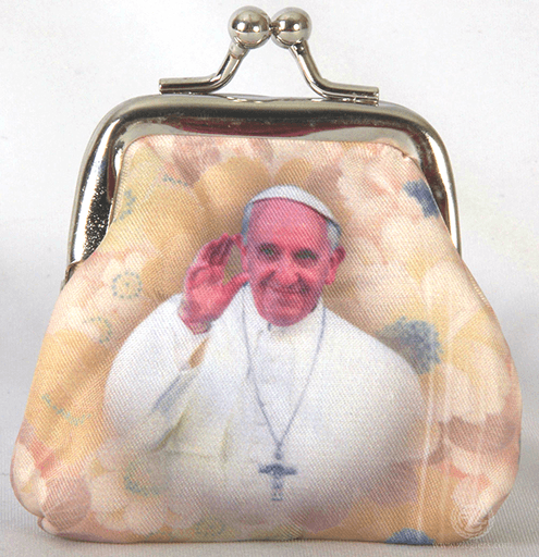pope-francis-rosary-purse-metal-clasp-glass-rosary-beads-included-made-in-italy-measures-2-and-3-quarters-by-2-and-3-quarters-inches-far1071p18-38392.1479392134.1280.1280.png