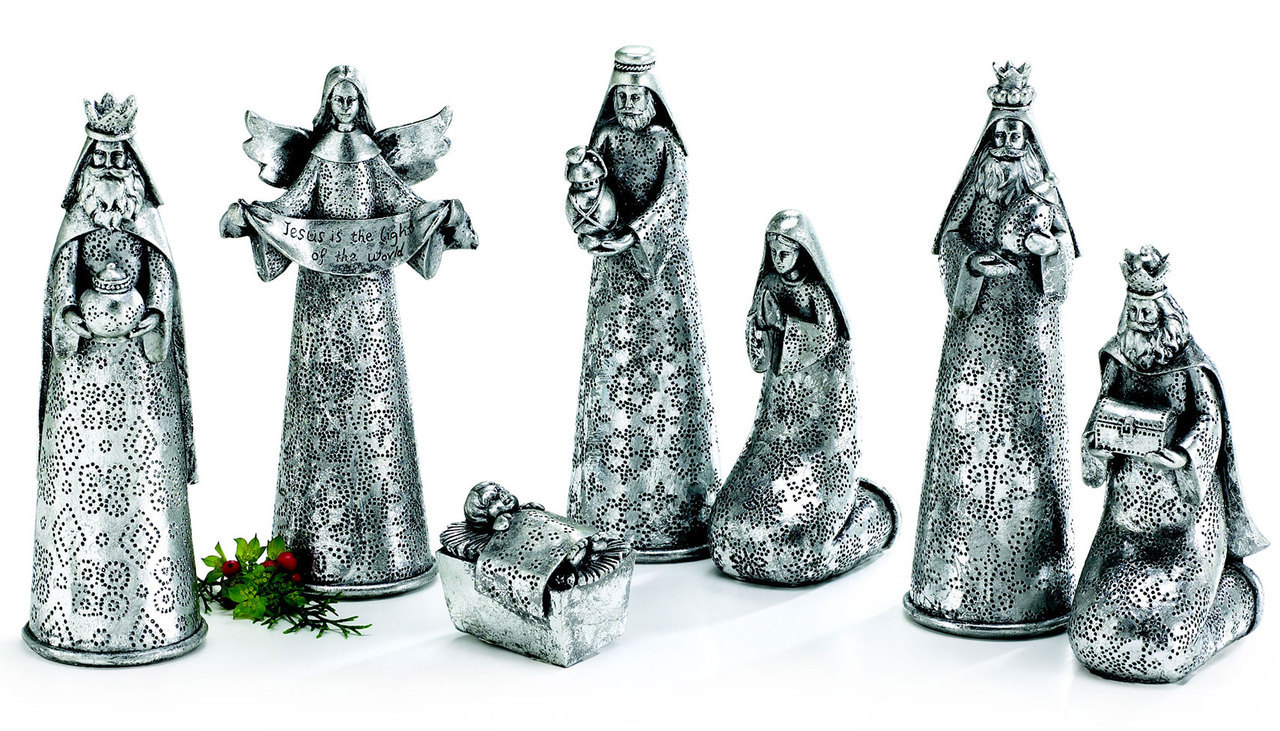 Silver toned hammer styled Nativity set with Holy Family and 3 kings